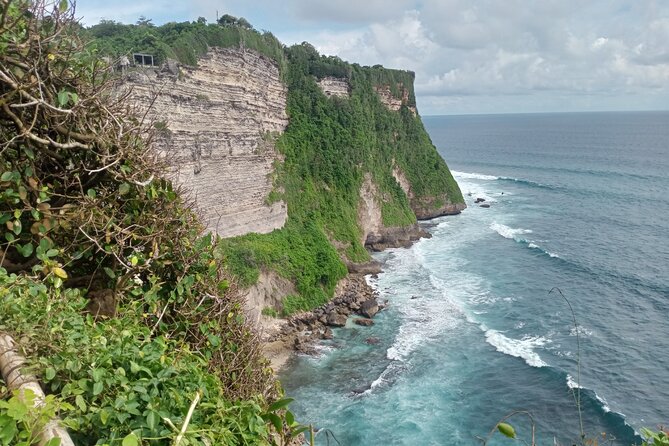 Tanah Lot and Uluwatu Temple Private Guided Tour - The kecak and fire dance at sunset