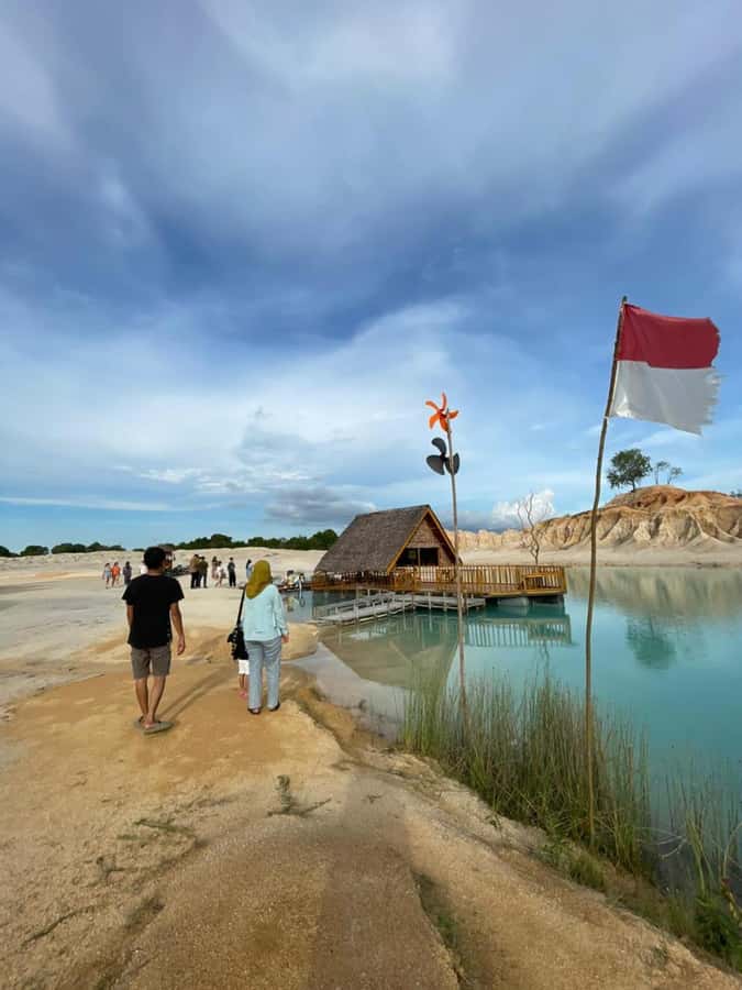 Teluk Sebong: Bintan Desert and Blue Lake Trip - Why the Blue Lake and desert feel so different