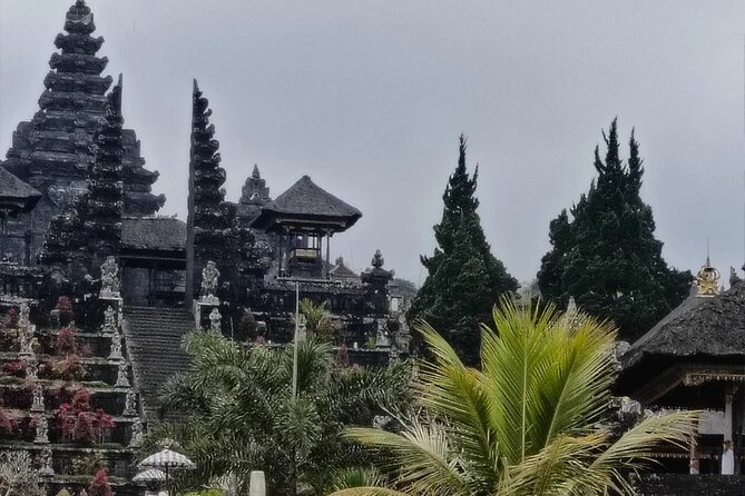 The Fantastic East Of Bali Private Guided Tour - Walking into Tukad Cepung Waterfall