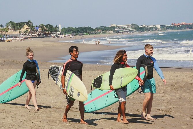 The funniest private 2 hour surf lesson, Canggu - Let the tide choose your appointment