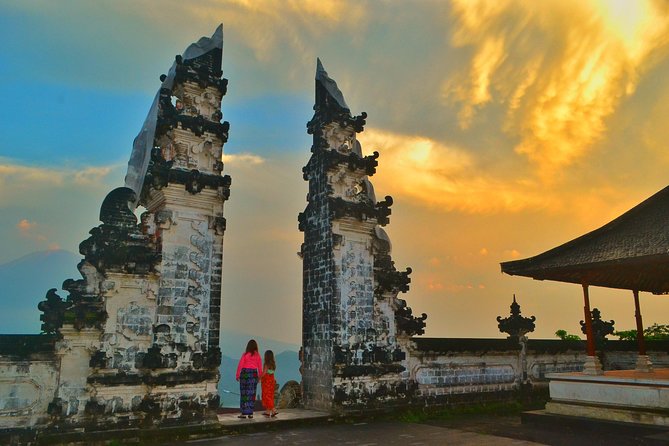 The Gates of Heaven Lempuyang Tours All Inclusive - Tirta Gangga’s ponds and statues