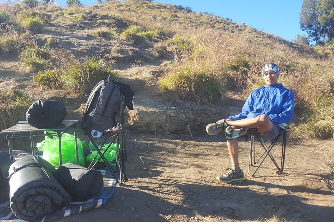 Trekking Mt. Rinjani 2 Days 1 Night Senaru Crater Rim - Day 2: The long climb to Senaru Crater Rim