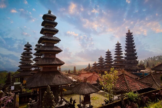 Tukad Cepung Besakih Lempuyang Temple Best of East Bali Tour - Key points before you book