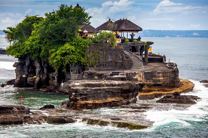 Ubud and Tanah Lot Temple Small Group Sunset Tour - Who should book this tour?