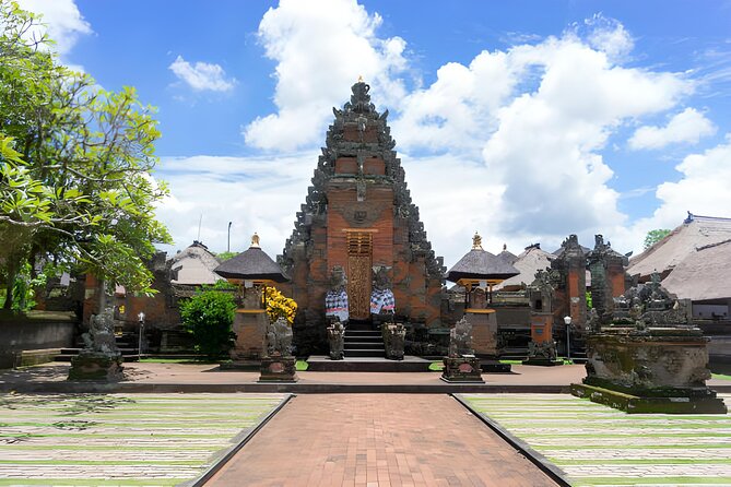 Ubud Bali: Rice Terrace, Waterfall and Tirta empul Day Tour - What the private transport and inclusions really mean