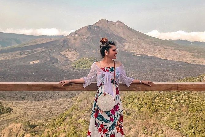 Ubud Combine Mount Batur Kintamani Tour - Beginning with the Barong and Kris dance