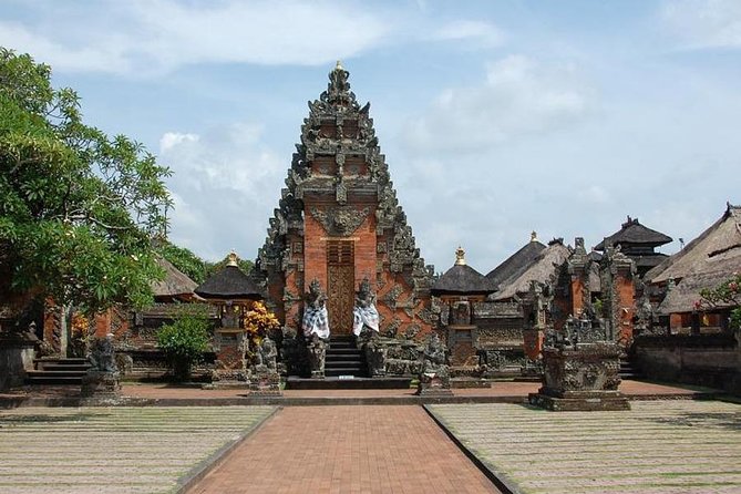 Ubud Combine Mount Batur Kintamani Tour - Sukawati, Batuan, and Celuk for local arts