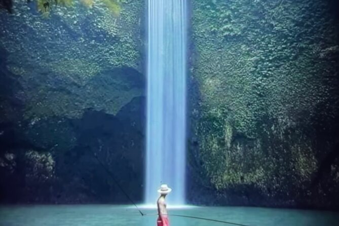Ubud Highlight Rice Terrace,Waterfall,Temple and Art village - Kanto Lampo Waterfall: the wet and photogenic start
