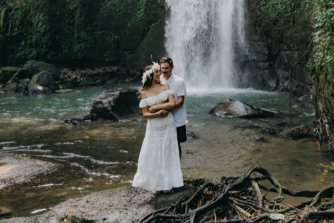 UBUD Instagram Spot Tour with Photographer - Coffee, tea, and the Kumulilir stop