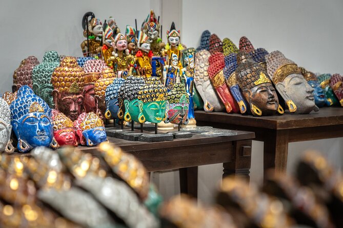 Ubud: Monkey Forest, Rice Terraces & Sacred Temples - Ubud Palace and the heart of town