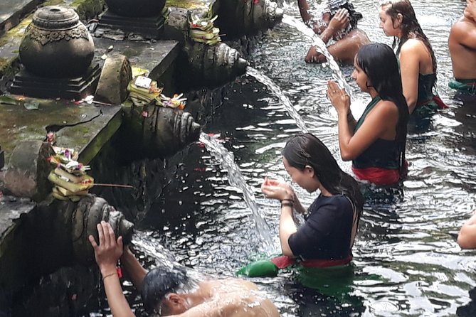 Ubud Natural Gems And Secret Waterfall Private Guided Tour - Tegenungan Waterfall: an easy-access finale