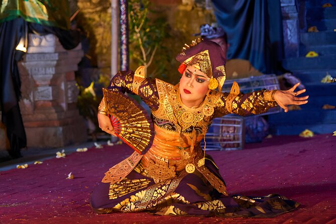 Ubud Night Half Day Trip with Legong Dance Performance - What the private vehicle adds