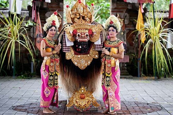 Ubud Private Tour : Ubud Temple and Authentic of Ubud - Reaching Tegenungan Waterfall