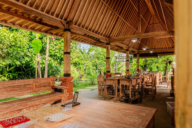 Ubud Silver Class Jewelry making in bali - Turning Seven Grams Into a Ring or Pendant