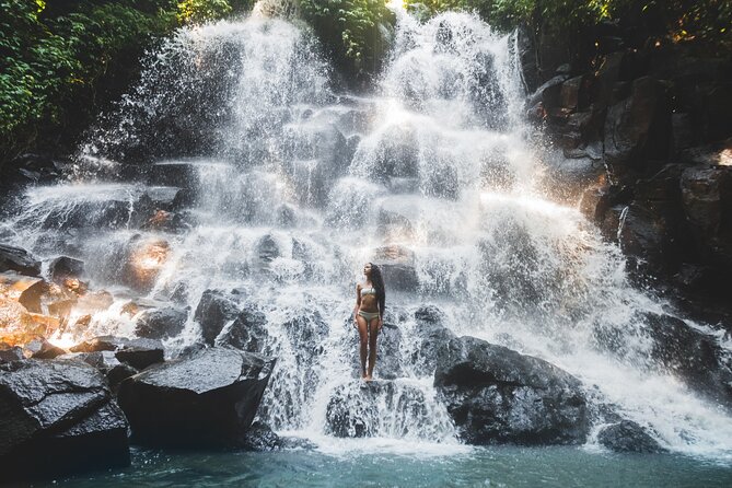 Ubud Top Attractions: Waterfalls, Temples and Rice Terraces - Kanto Lampo Waterfall: a photogenic first stop