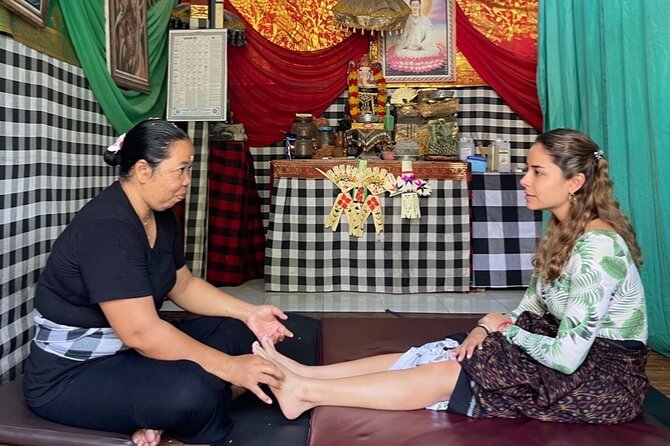 Ubud Tour - Balinese Healing By Shaman And Self Purification - Mengening Temple: begin with the Melukat ritual