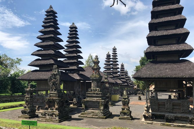 Ulun Danu Bratan Temple with Tanah Lot Sunset - What the $65 price really covers