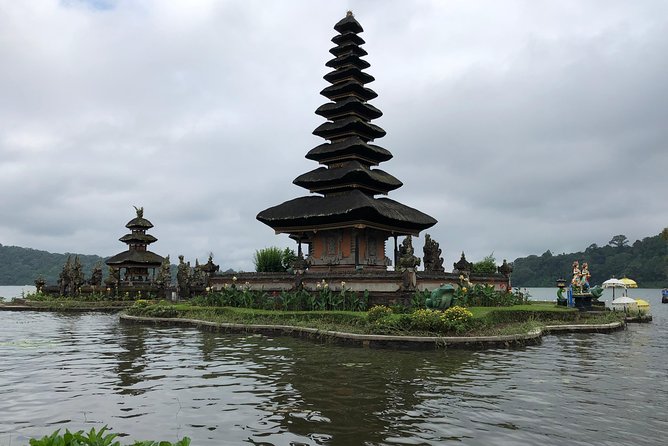 Ulun Danu Bratan Temple with Tanah Lot Sunset - Taman Ayun and the royal gardens of Mengwi