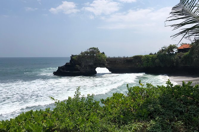 Ulun Danu Bratan Temple with Tanah Lot Sunset - Who will get the most from this temple day