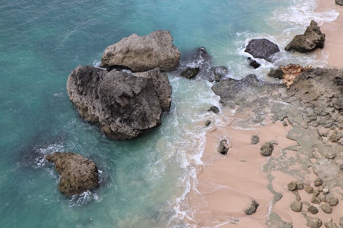 Uluwatu Temple Excursion - FREE WI-FI - Key points at a glance
