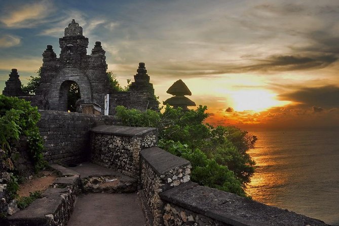 Uluwatu Temple & Kecak Fire Dance Tour - Why Uluwatu makes a strong evening plan