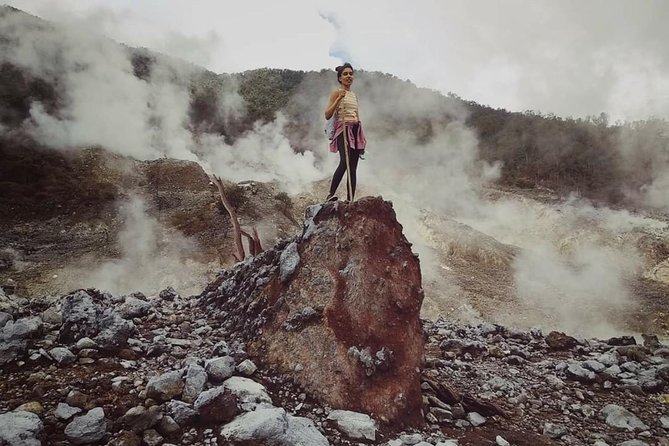volcano hike and jungle trekking adventure - Guides, Group Size, and the Human Side of the Trip