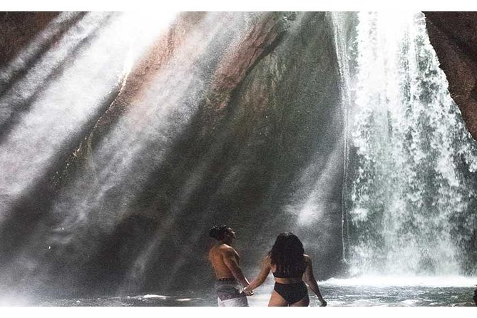 Waterfall Tour:Tegenungan-Kanto Lampo-Tukad Cepung and Tibumana- Free transport - Kanto Lampo: rock shelves and a longer pause