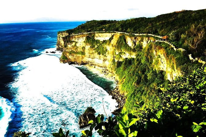 West Nusa Penida Day Trip - Kelingking Beach: a famous view with limited time