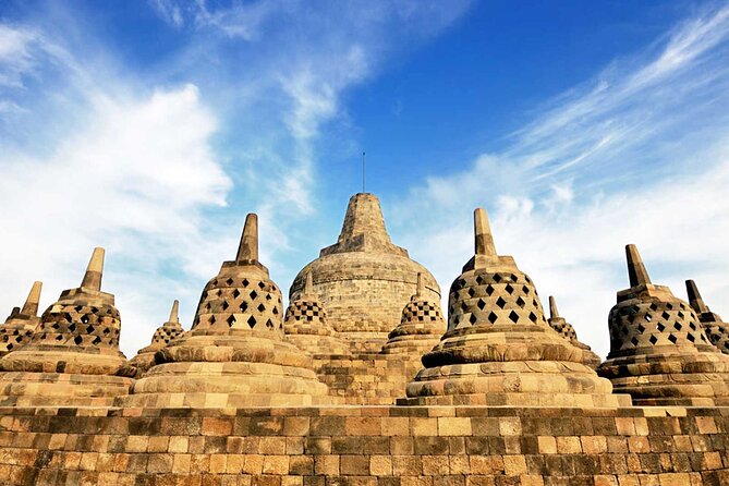 Yogyakarta: Borobudur Climb-up & Prambanan Day Trip All Inclusive - Mendut and Pawon, the optional additions