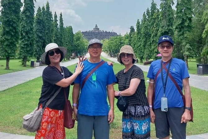 Yogyakarta Car Rental with Driver for Daily and Multi-Day Tours - Key points before you book